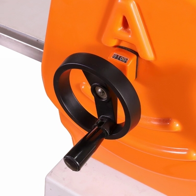 Laminoir à pâte vertical 380A 520A0630E avec styles européens en aluminium et en plastique