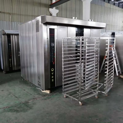 Une cuisinière commerciale de qualité 4.5kw 380V 50HZ 3 phases Pizza / four à pain