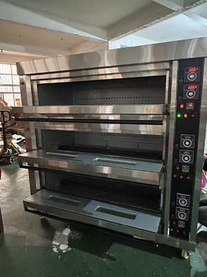 Cuisinière à gaz à faible consommation d'énergie pour les pains de boulangerie 220V50HZ Voltage 0,3KW Puissance