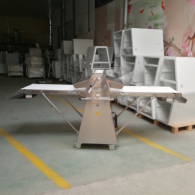 6.5kg Max Poids de pâte Équipement de cuisine avec une plage de régulation de rouleaux de 0,5-38 mm