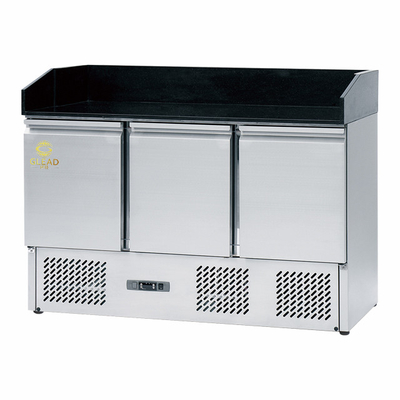 Unité de refroidissement GN1/3 à trois portes en acier inoxydable 220-240V pour une plage de température de 2 à 8 °C