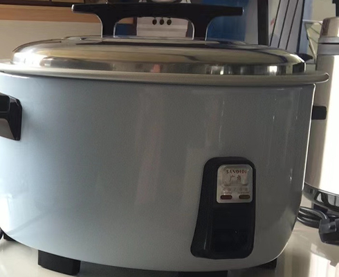 Cuisinière à riz commerciale de 25L de capacité en fer avec panneau de commande mécanique - Cuisine efficacement le riz à 220V
