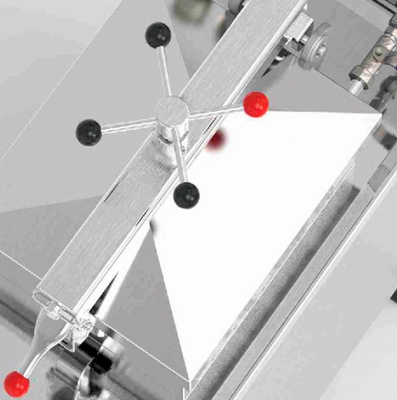 Équipement hôtelier commercial Solution hôtelière Efficacité gazière Machine à poulet frit avec filtre à huile