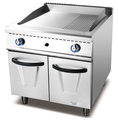 Varié selon le type et l'équipement de cuisson commercial avec 800 × 900 × 850 dimensions du four de 70 mm