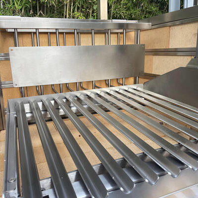 Grilleuse de poulet à la rotisserie à charbon à grande capacité pour la restauration